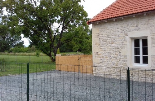 Haimps House | INDIVIDUAL HOUSE FOR 4 PEOPLE NOTHING FOR YOU