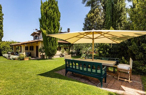 Figline e Incisa Valdarno Villa | 800 m² Villa ∙ 9 bedrooms ∙ 22 guests