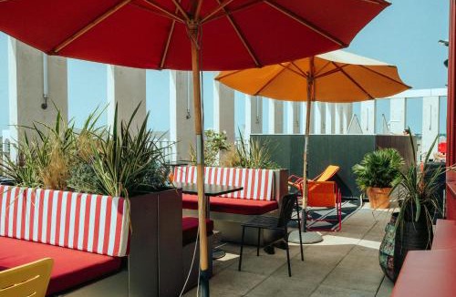 Saint Jean Station District Hostel | JOST Hostel Bordeaux Gare St Jean