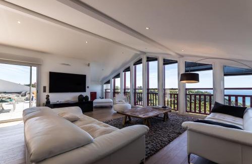 Bidart Apartment | KEYWEEK IRRIKA Duplex Apartment facing the ocean with terrace in Bidart
