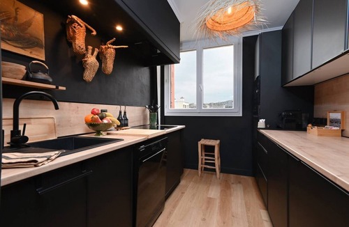 Mazargues Apartment | KOENIG - Appartement moderne avec vue panoramique