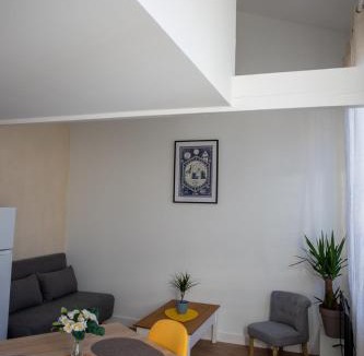 Centre Ville Apartment | L'Amsterdam - Duplex trés calme au dernier étage