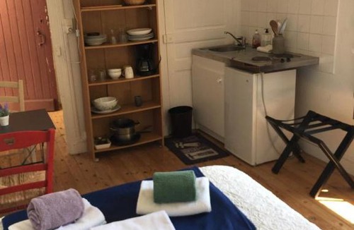 Beynac-et-Cazenac Apartment | L'Atelier - A Quaint Retreat