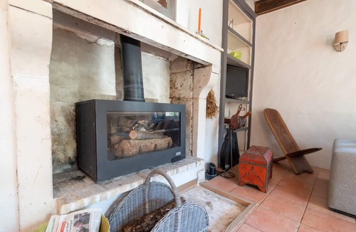 Quincay Villa | L'Auxance: Large charming house with swimming pool