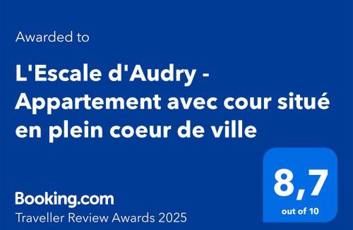 Rochefort Apartment | L'Escale d'Audry - Appartement sur cour situé en plein coeur de ville