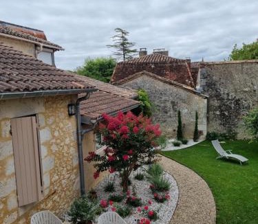 Rouffignac-de-Sigoules Bed & Breakfast | L'Esprit du 24