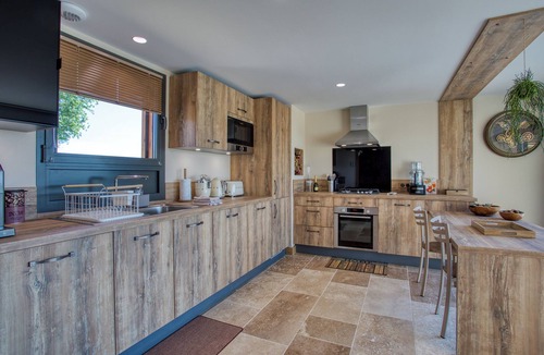 Eymet Ski Chalet | L'Orée du Bois du Domaine des Hauts de Rouquette