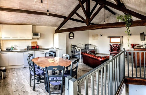 Barbaste House | L'or et des landes HOUSE WITH SWIMMING POOL WITH VIEW OF THE FOREST