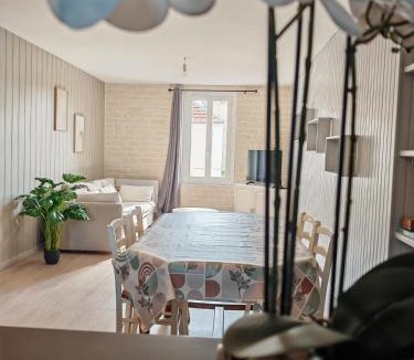 Magnac-sur-Touvre Apartment | l'Orchidée - 100m Naval group - 5mn de l'espace Carat