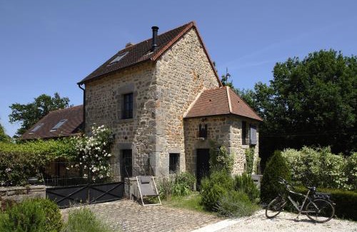 Saint-Dizier-la-Tour House | L'Oustal du Domaine de Louveraude