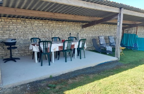 Coussay House | La Bergerie - Coussay