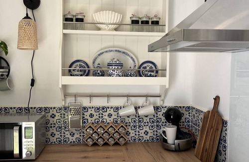 Saint-Romain Cottage | La Colline de Tilleul - beautiful cottage near Aubeterre with pool 4 Star Rated!