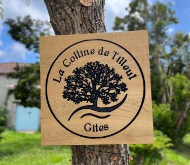 Saint-Romain House | La Colline de Tilleul - De La Colline 4 STAR RATED - Beautiful Cottage Near Aubeterre
