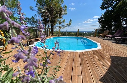 Beaugas House | La Colline des Lauriers