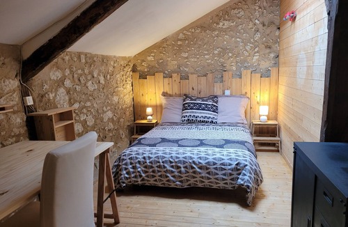 Sourzac House | La Colline Truffière