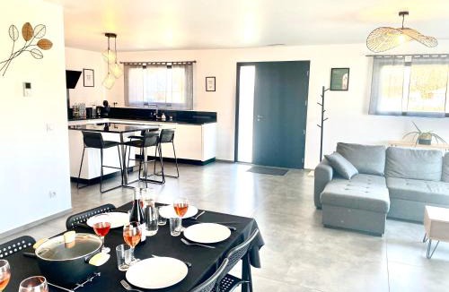 Brax Villa | La Contemporaine