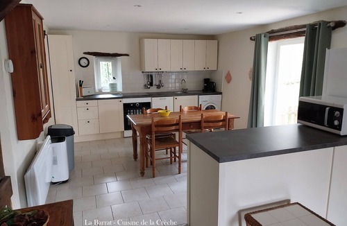 Monmarves House | La Crèche, Cottage of 75 m2 for 2 people with swimming pool, large park