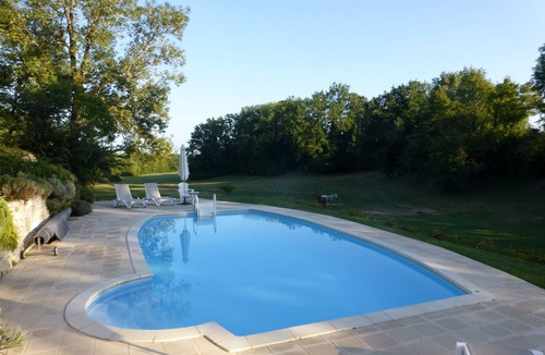 Monmarves House | La Crèche, Cottage of 75 m2 for 2 people with swimming pool, large park