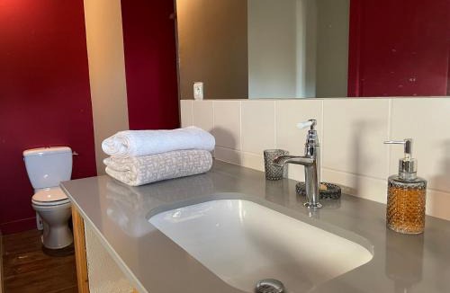 Chapdeuil Bed & Breakfast | LA CROIX DES GRANGES