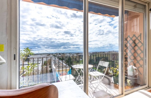 Cenon Apartment | La Dolce Vita - vue sur la Garonne et à 20mns de Bordeaux