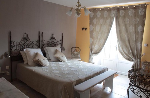 Bardou Bed & Breakfast | La Ferme Buissonnière