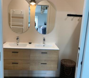 Saint-Adjutory Apartment | La fléchette - appartement entier climatisé 2 chambres - 100m2