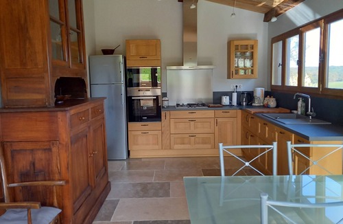Saint-Martin-de-Fressengeas House | LA Maison DU Bonheur