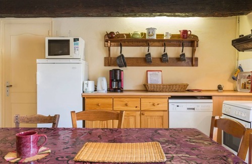 Valeuil Villa | La Gerbaudie - Four Bedroom Villa, Sleeps 10