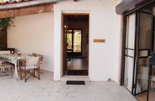 Saint-Pe-Saint-Simon Cottage | La Grange de la Platte, Enjoy Tranquility in Our Beautifully Converted Cottage