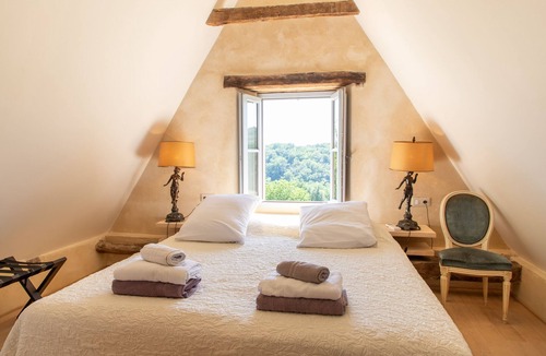 Beynac-et-Cazenac Bed & Breakfast | La Grange Milou