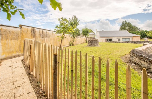 Saix House | La Grange Royale - Two Bedroom House, Sleeps 6