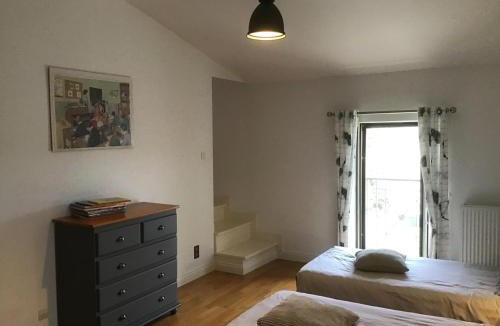 Charrais Bed & Breakfast | La Huppe