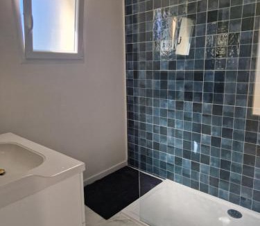 Virsac House | La jolie Pradelle