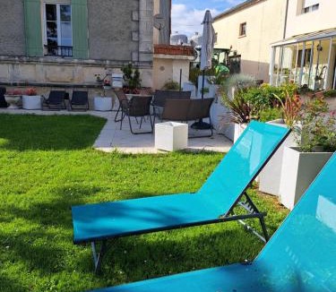Moings Apartment | La Métairie au milieu des vignes
