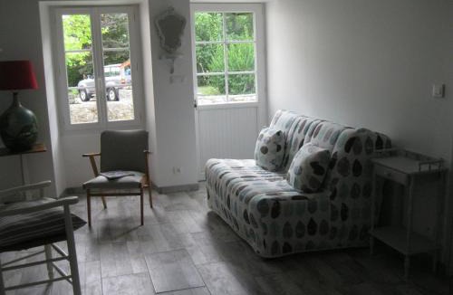 Chauvigny House | LA MAISON D'HENRI