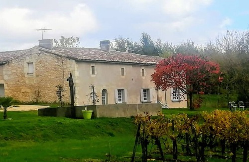 Salignac House | La Maison du Vignoble: Charme & Vue Panoramique