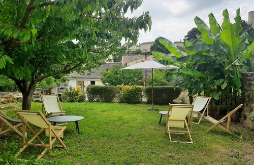 Saint-Emilion Apartment | La Mansarde - Atypical apartment at Saint Emilion