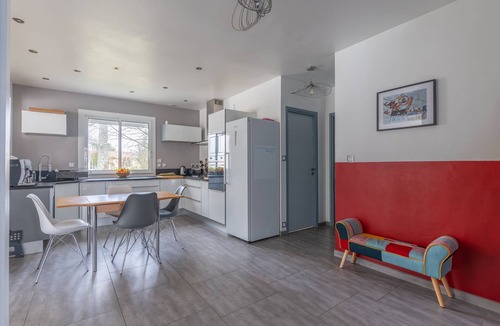 Pessac House | La Muscadelle - Maison familiale avec piscine