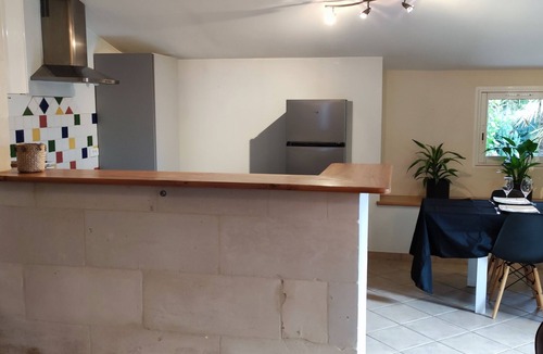 Saintes House | 🐕la Patte Charentaise🐕 Avec Parking Privé. Petit Déjeuner Offert la 1ere Nuit