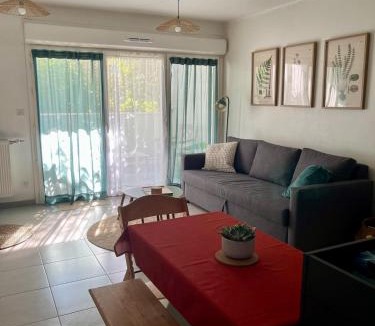 Pessac Apartment | La Pessacaise conviviale Nice friendly apartment with Terrace Pessac Bordeaux
