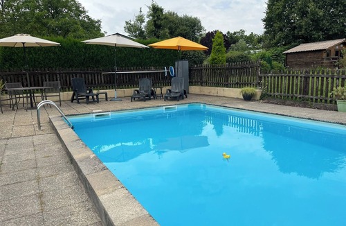 Saint-Estephe Cottage | La Petite Maison, charming 3 bedroom Gite in Saint-Estephe, 24360, Dordogne,