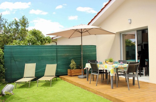 Le Porge Villa | La Petite Molinie. Close to the ocean, pets welcome!