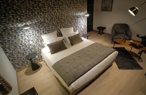 Apt Bed & Breakfast | La Possibilité d'une Ile