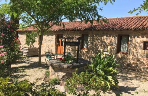 Vernoux-en-Gatine Bed & Breakfast | la raymondiere