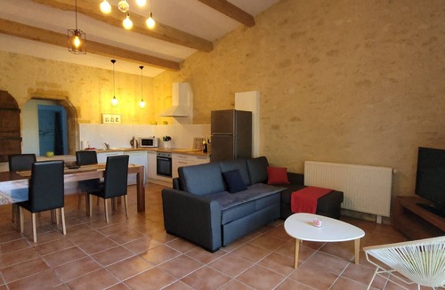 Sainte-Colombe House | La Vigneraie de Laura - Cottage 4 * Between Vines & Oaks