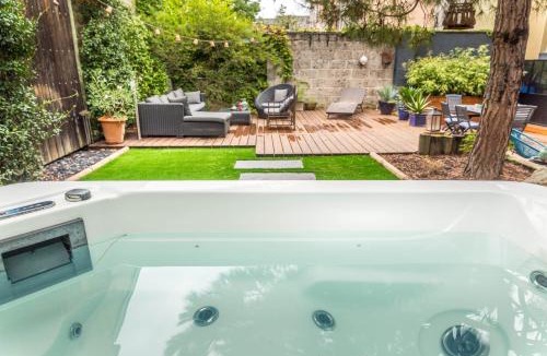 Brive-la-Gaillarde House | La Villa Oasis - Jacuzzi