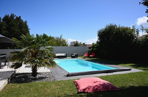 Meschers-sur-Gironde House | La Villa Palmier - Piscine avec Grand Jardin