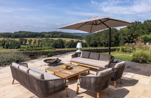 Beauregard-de-Terrasson House | Large, comfortable country house with swimming pool and lovely views.