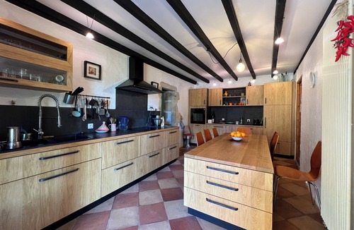 Floudes House | Large character house built in 1850