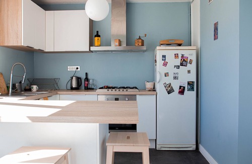 Cenon Apartment | Large cosy cocoon - downtown on foot